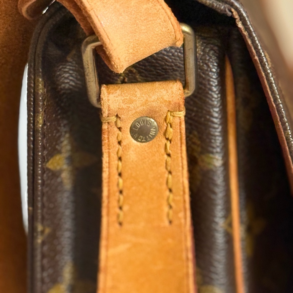 Louis Vuitton Cartouchiere MM  Monogram Crossbody Bag 🌟 - Picture 10 of 17